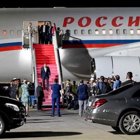Lavrov při své státní návštěvě Indonésie.
